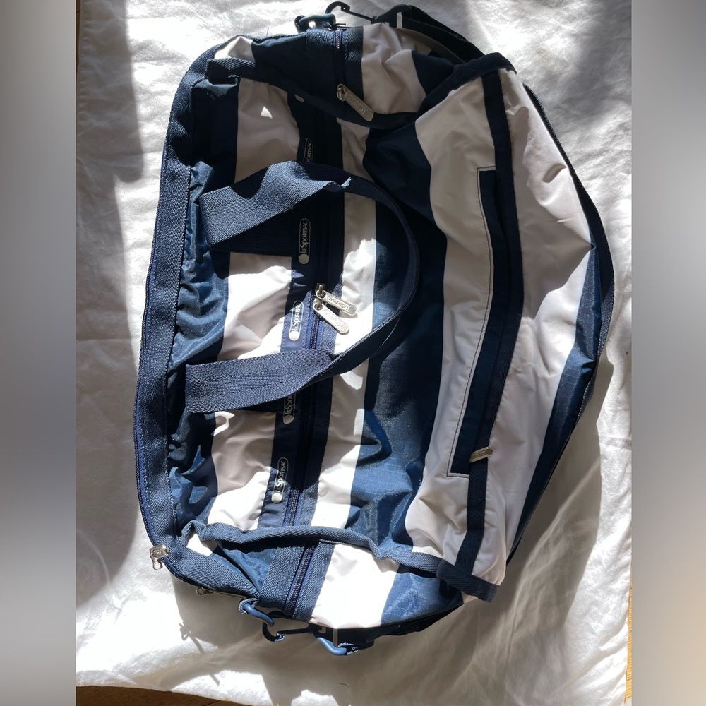 Lesportsac deluxe medium weekender rugby stripe